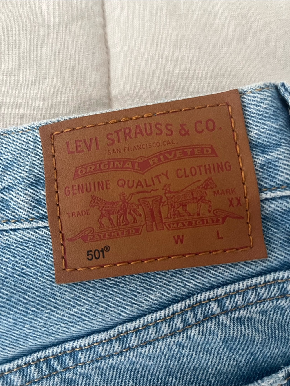 Levi's women’s Straight Light Blue 501 Jeans